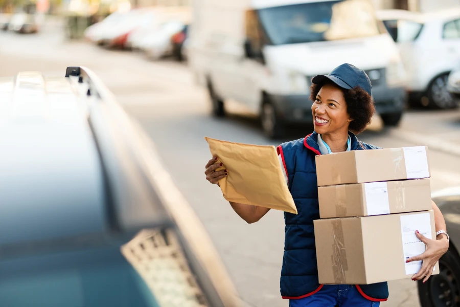 Campagne de recrutement chez La Poste : 3000 saisonniers recherchés pour les fêtes de fin d’année - Horaires la poste